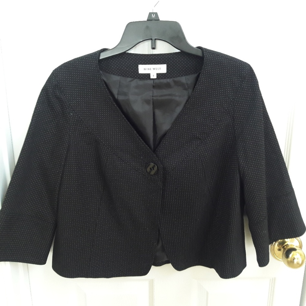 Nine West Black/White Poncho Sz 8